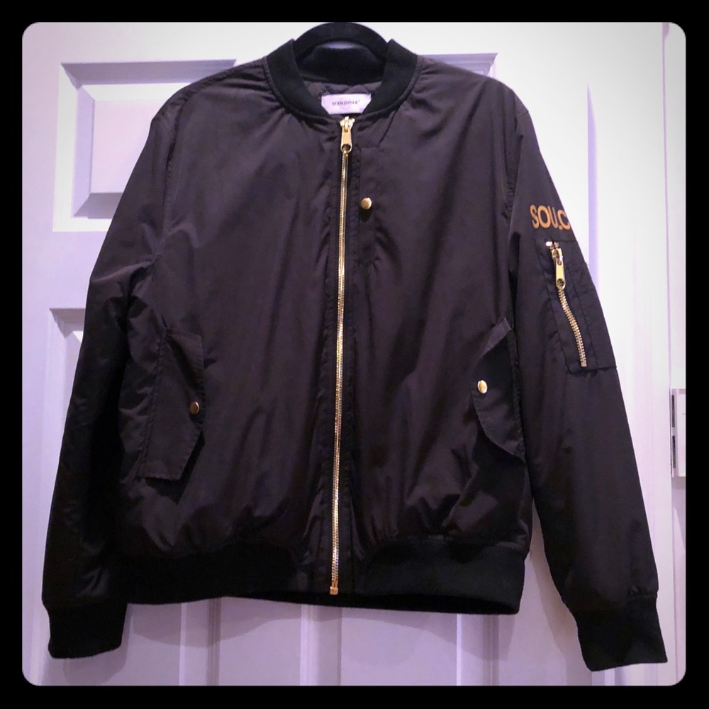 Soul Cycle black bomber jacket!